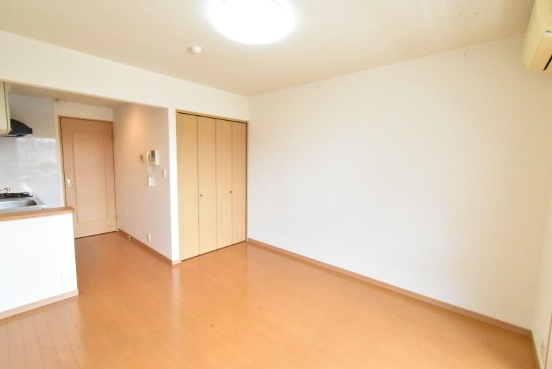 ��ʌ�����s�˒˓��P���ڂ̃}���V�����̋��ԁE���r���O