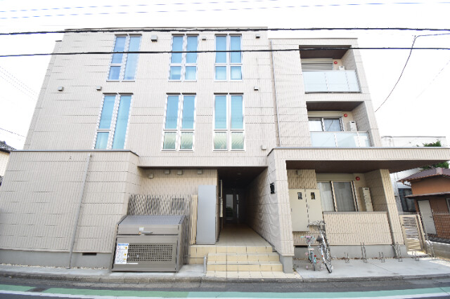 ��ʌ��������܎s��{���Ԓ��P���ڂ̃}���V�����̌����O��