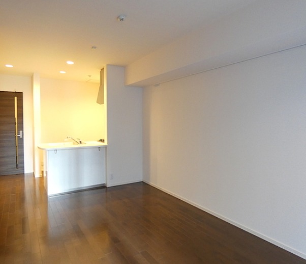 ��ʌ�����s��ؐ��S���ڂ̃}���V�����̋��ԁE���r���O