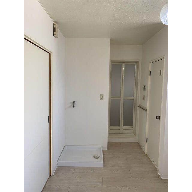 ��ʌ�����s�˒˓��P���ڂ̃A�p�[�g�̂��̑��ݔ�