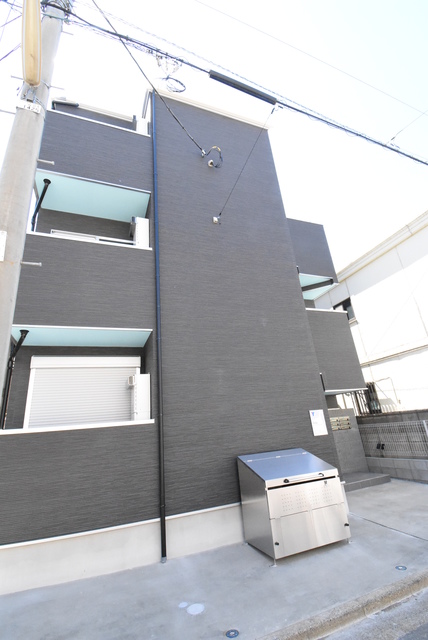 ��ʌ��������܎s��{�擌���P���ڂ̃A�p�[�g�̌����O��