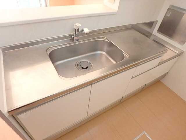 ��ʌ��������܎s������{�����S���ڂ̃A�p�[�g�̃L�b�`��