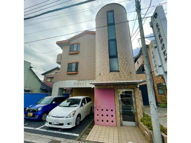 ��ʌ��������܎s�k��{�����S���ڂ̃}���V�����̌����O��