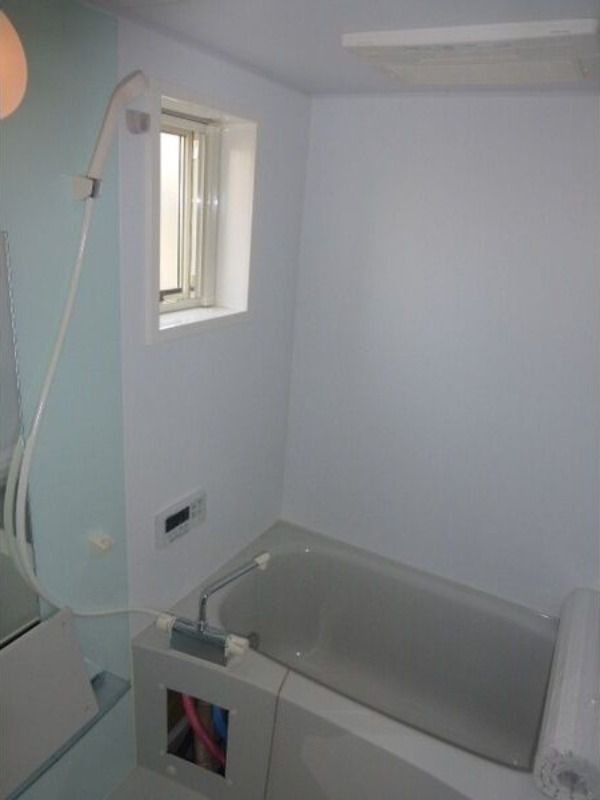 ��ʌ��z�J�s�����T���ڂ̃e���X�n�E�X�̃o�X