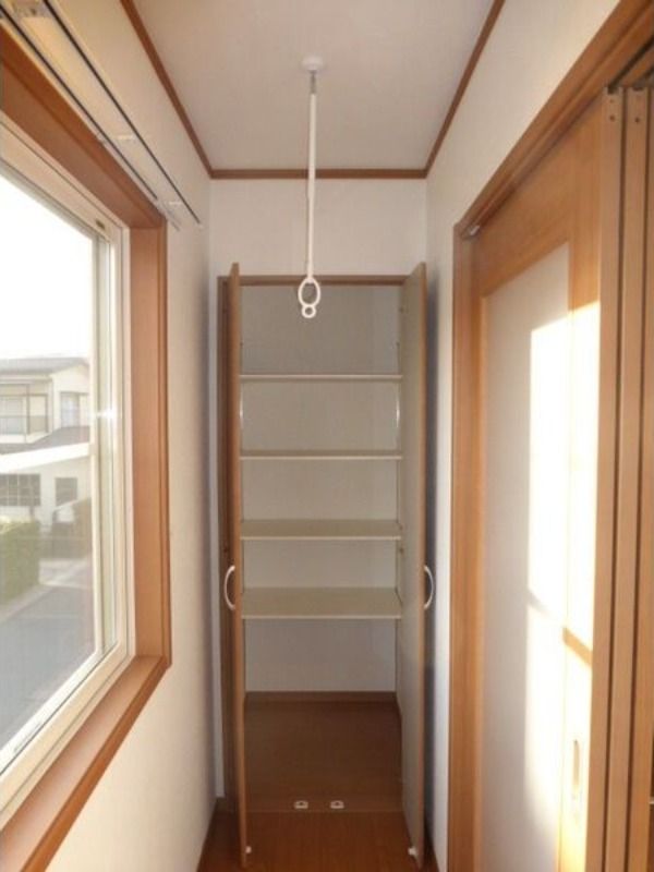 ��ʌ��z�J�s�����T���ڂ̃e���X�n�E�X�̎��[