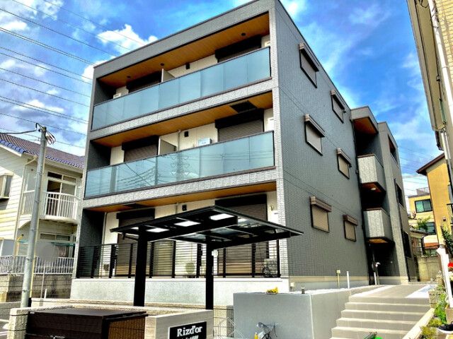 ʌ܎s΋擌YaTڂ̃Ap[ǧO