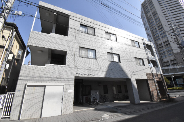 ��ʌ��������܎s������㗎���Q���ڂ̃A�p�[�g�̌����O��