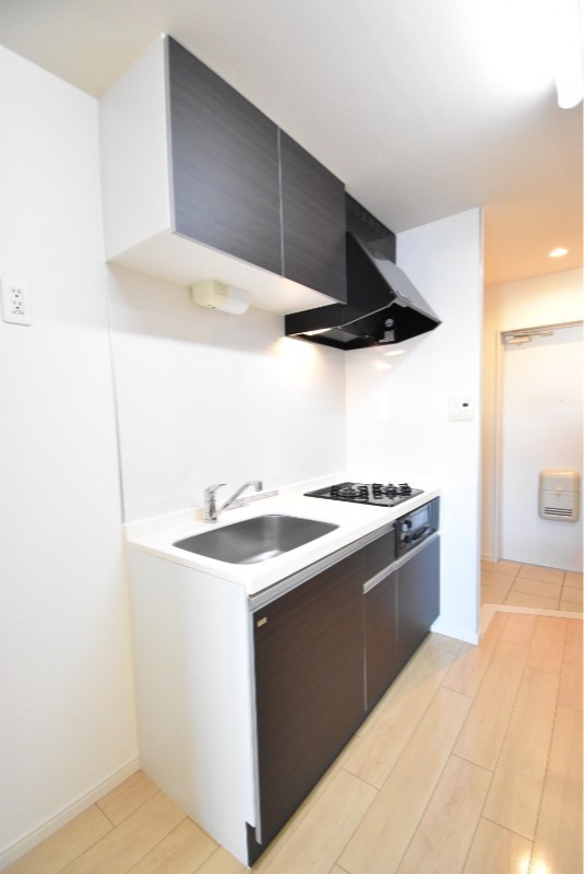 ��ʌ�����s������R���ڂ̃}���V�����̃L�b�`��