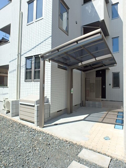 ��ʌ��������܎s��{��听���P���ڂ̃}���V�����̃G���g�����X