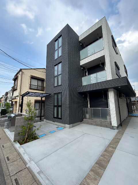 ��ʌ��������܎s��������R���ڂ̃}���V�����̌����O��