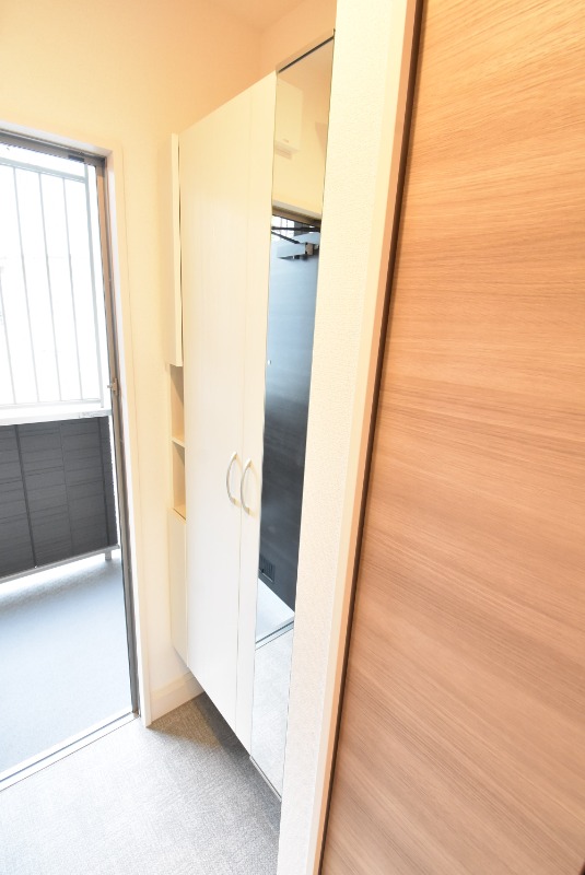 ��ʌ��������܎s�k����i���Q���ڂ̃A�p�[�g�̌���