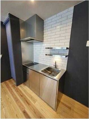 ��ʌ��������܎s��{��g�~���R���ڂ̃}���V�����̃L�b�`��