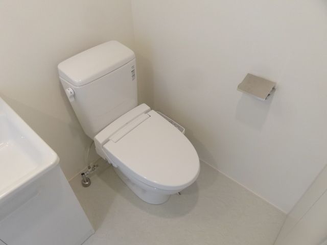 ��ʌ��������܎s��{��O���Q���ڂ̃}���V�����̃g�C��