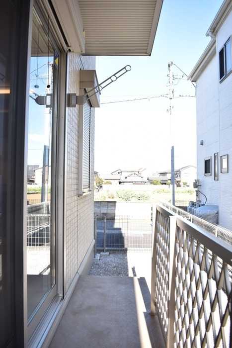 ��ʌ��@�c�s�n���S���ڂ̃A�p�[�g�̃o���R�j�[