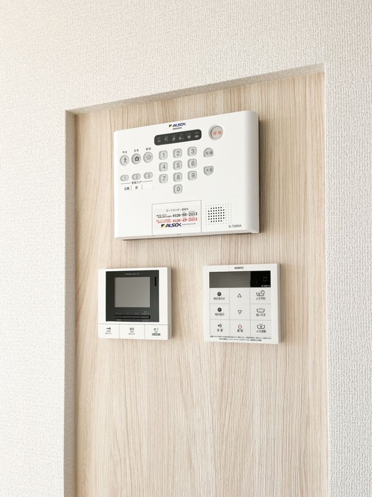 ��ʌ��z�J�s�����c���̃A�p�[�g�̂��̑�