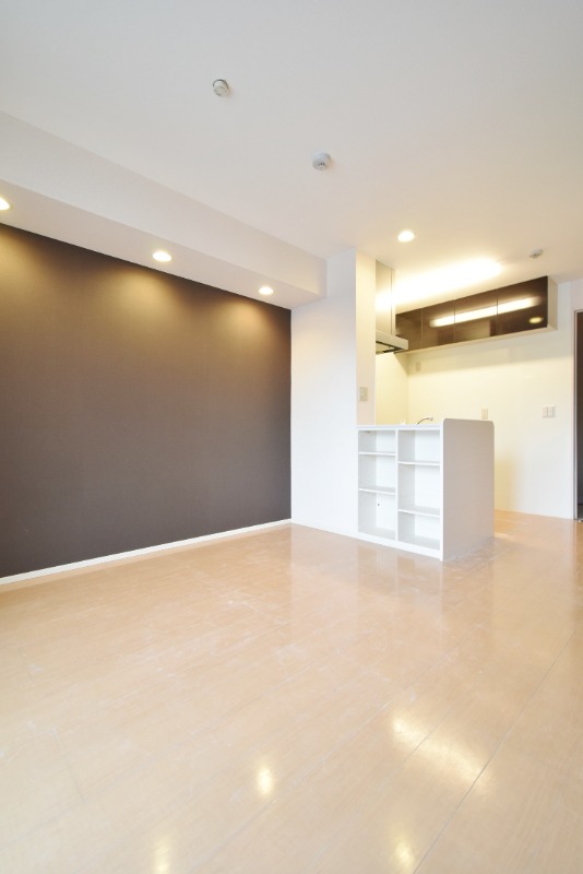 ��ʌ��������܎s���搼��{�P���ڂ̃A�p�[�g�̋��ԁE���r���O