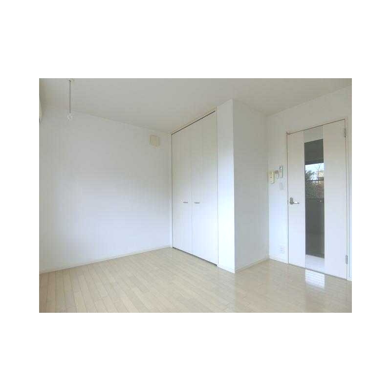 ��ʌ�����s�˒˂Q���ڂ̃}���V�����̂��̑������E�X�y�[�X