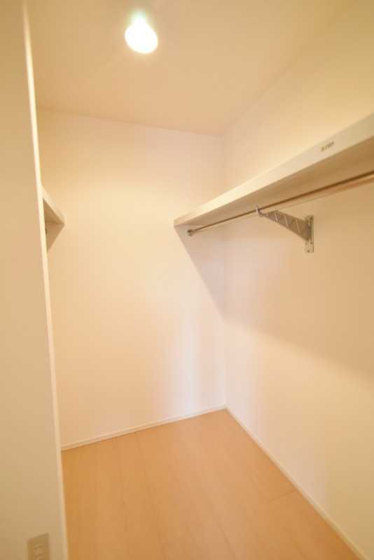 ��ʌ��������܎s���搼��{�P���ڂ̃A�p�[�g�̎��[