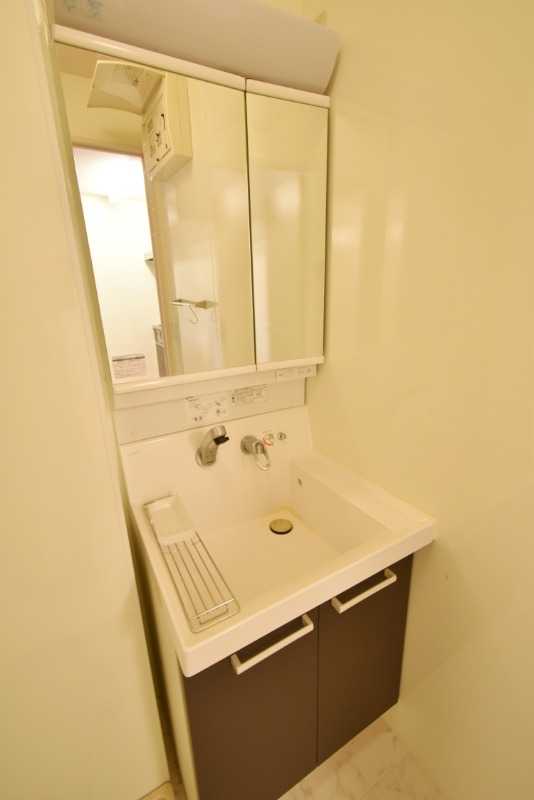 ��ʌ��������܎s���搼��{�P���ڂ̃A�p�[�g�̐��ʏ�