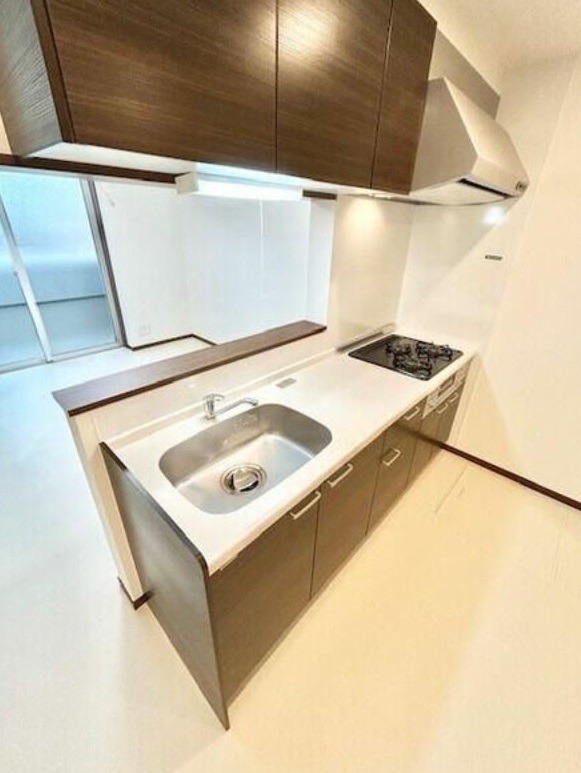 ��ʌ��������܎s���搼��{�R���ڂ̃A�p�[�g�̃L�b�`��