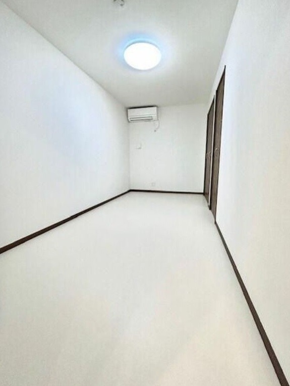 ��ʌ��������܎s���搼��{�R���ڂ̃A�p�[�g�̂��̑������E�X�y�[�X