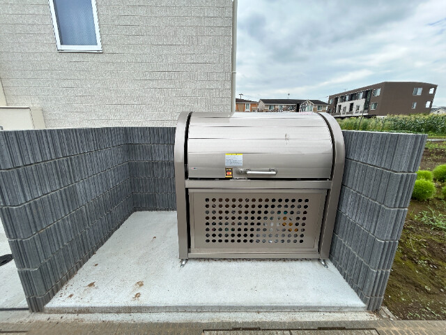 ��ʌ��������܎s���搼��{�R���ڂ̃A�p�[�g�̂��̑�