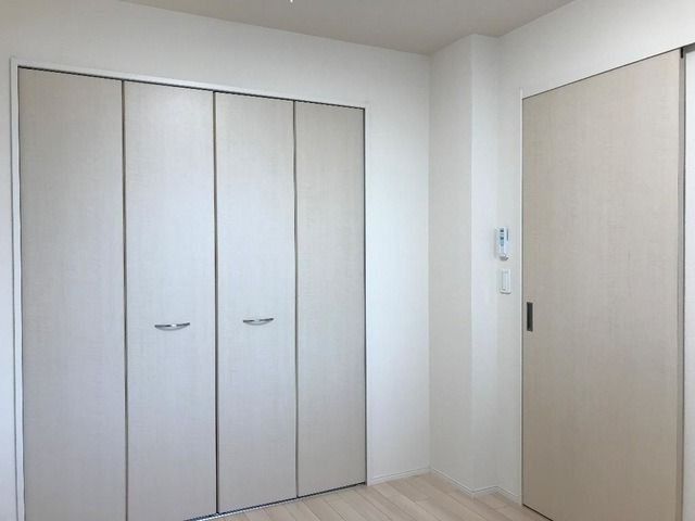 ��ʌ��z�J�s�����P���ڂ̃A�p�[�g�̂��̑������E�X�y�[�X