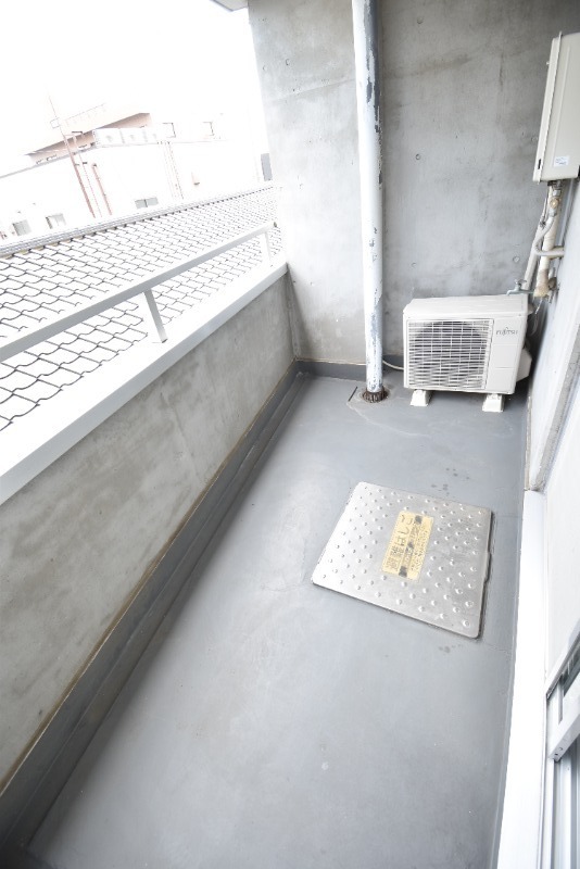 ��ʌ��������܎s��{��听���R���ڂ̃}���V�����̃o���R�j�[