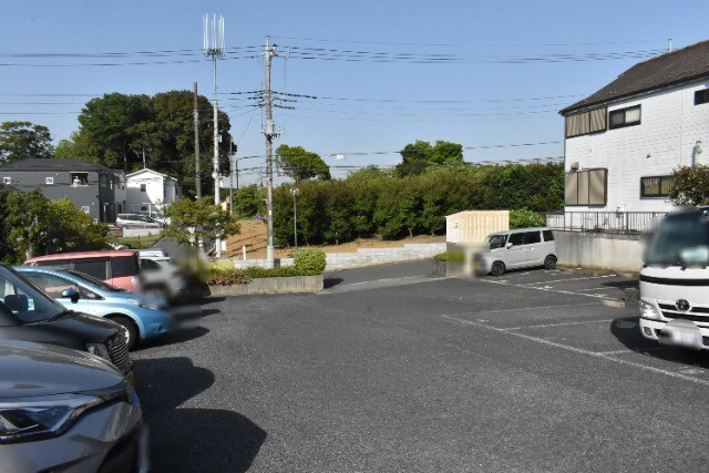 ��ʌ��������܎s�΋�Ō��R���ڂ̃}���V�����̒��ԏ�