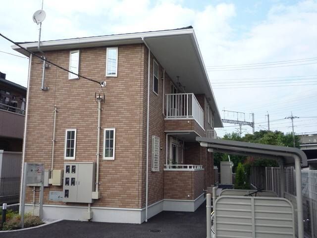 ��ʌ�����s�厚���s699-1�̃A�p�[�g�̌����O��