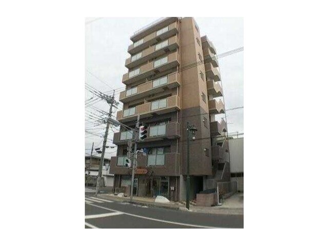 ��ʌ��������܎s��΋�{���R���ڂ̃}���V�����̌����O��