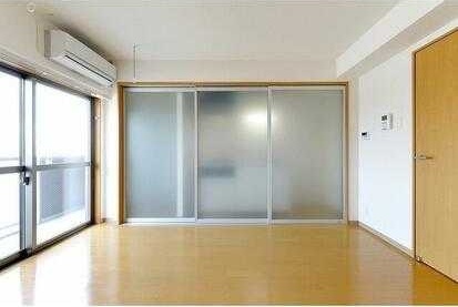 ��ʌ��������܎s��΋�{���R���ڂ̃}���V�����̋��ԁE���r���O