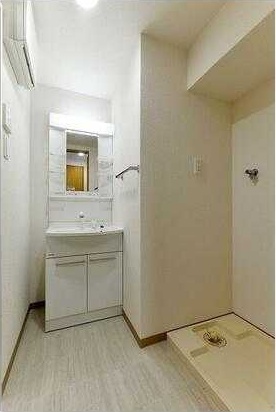 ��ʌ��������܎s��΋�{���R���ڂ̃}���V�����̐��ʏ�