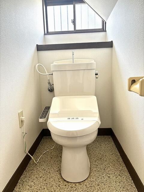 ��ʌ��������܎s�������a�c���Q���ڂ̈�ˌ��Ẵg�C��