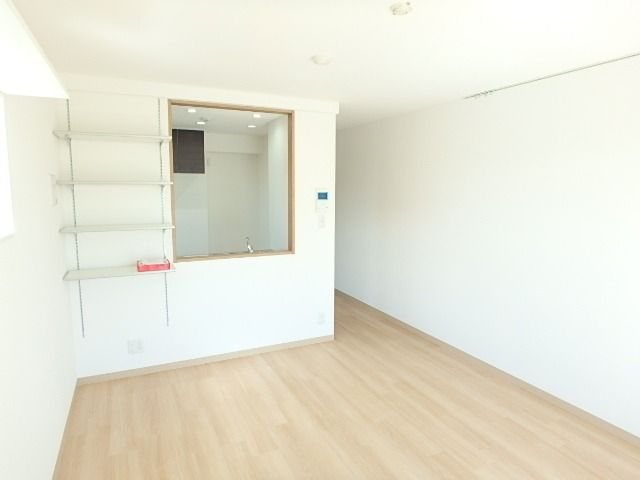 ��ʌ��������܎s��{��O���Q���ڂ̃}���V�����̋��ԁE���r���O