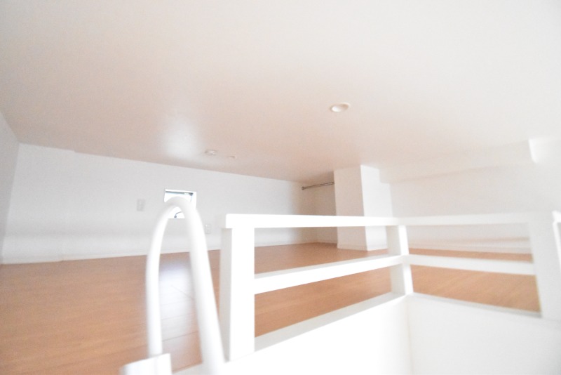 ��ʌ��z�J�s�k�z�J�P���ڂ̃A�p�[�g�̂��̑������E�X�y�[�X