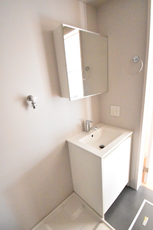 ��ʌ��z�J�s�k�z�J�P���ڂ̃A�p�[�g�̐��ʏ�