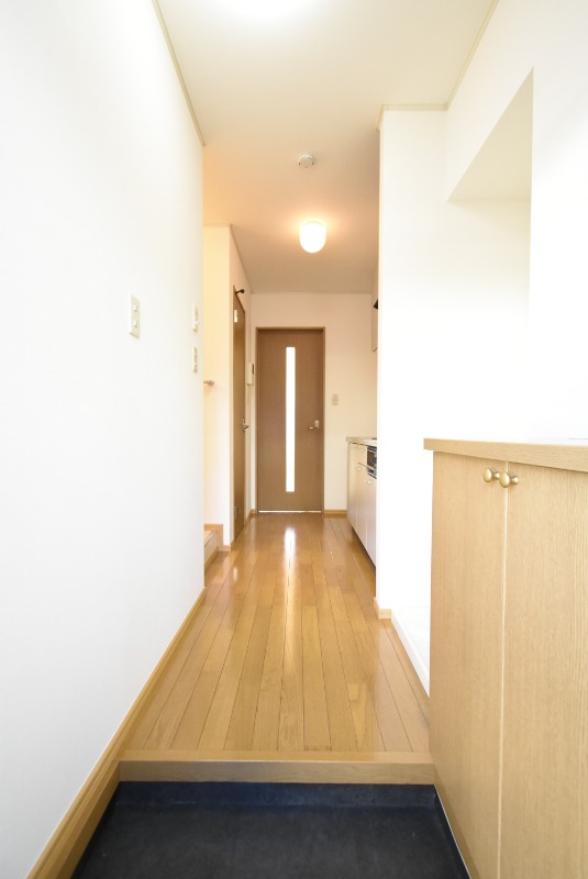 ��ʌ��@�c�s���U���ڂ̃A�p�[�g�̌���