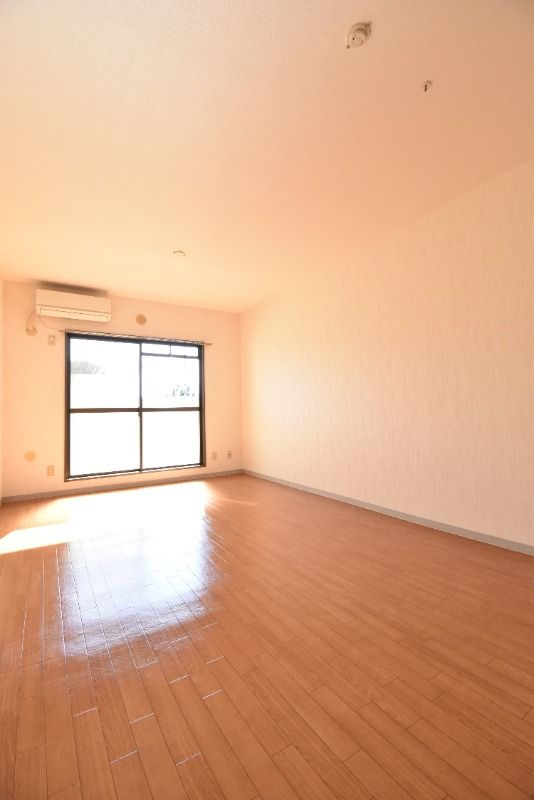 ��ʌ��������܎s�Y�a��؍�R���ڂ̃}���V�����̋��ԁE���r���O