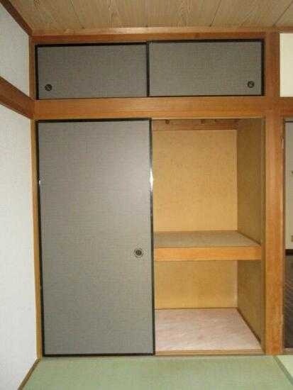 ��ʌ��������܎s�΋�厚���̃A�p�[�g�̎��[