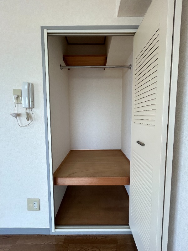 ��ʌ��������܎s�k��听���S���ڂ̃}���V�����̎��[