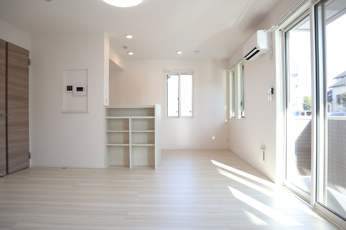 ��ʌ�����s�厚���̃A�p�[�g�̋��ԁE���r���O