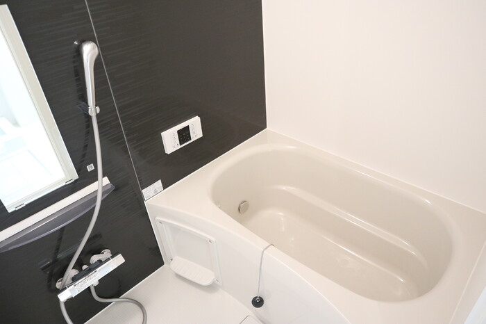 ��ʌ�����s�厚���̃A�p�[�g�̃o�X