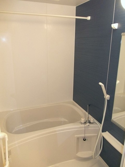 ��ʌ��������܎s������t���P���ڂ̃A�p�[�g�̃o�X