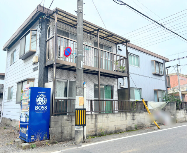 ��ʌ��������܎s�k����i���Q���ڂ̃A�p�[�g�̌����O��