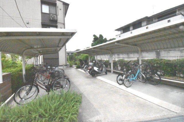 ��ʌ�����s�厚�ؑ]�C�̃A�p�[�g�̂��̑�