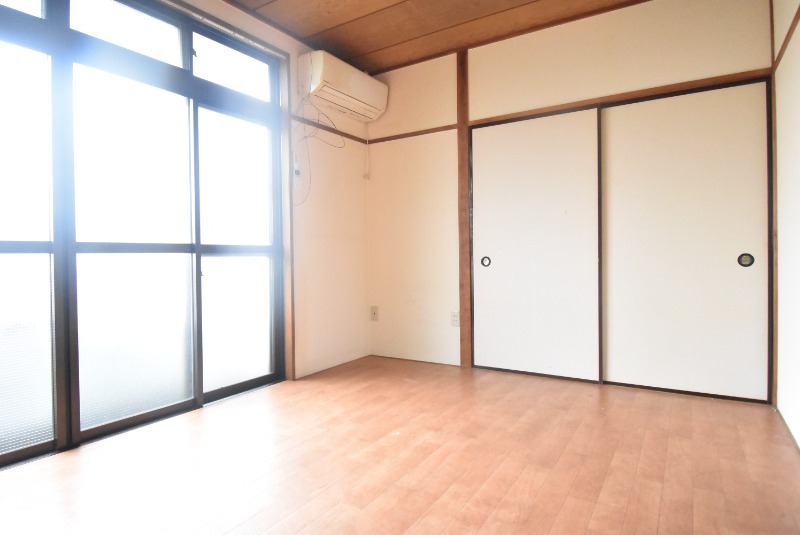 ��ʌ��������܎s�k��{�����S���ڂ̃}���V�����̂��̑������E�X�y�[�X