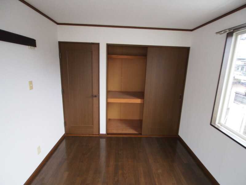 ��ʌ��������܎s�΋�厚�����̃e���X�n�E�X�̎��[