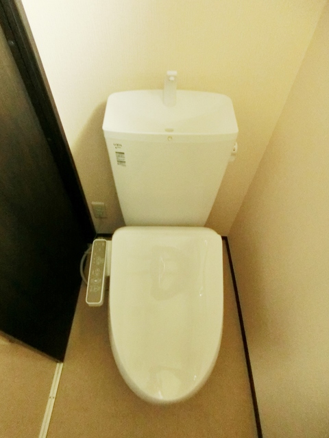 ��ʌ��������܎s�΋�厚����c�̃A�p�[�g�̃g�C��