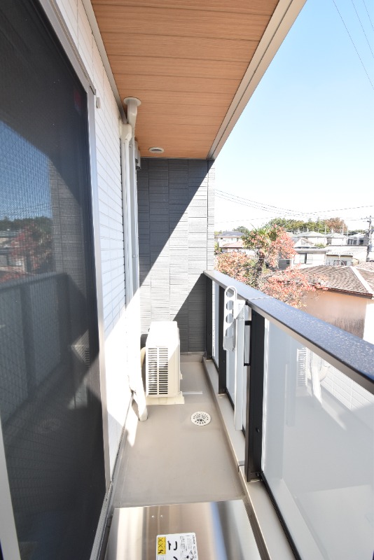 ��ʌ��������܎s����厚�w��̃A�p�[�g�̃o���R�j�[